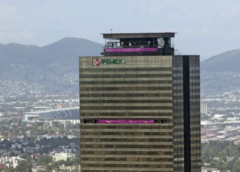 Pemex pide volver a endeudarse por un monto de casi 3.8 mil millones de dólares