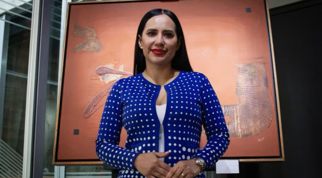 Sandra Cuevas arranca negocios con socios misteriosos y “favores” para eventos; busca financiar su regreso político