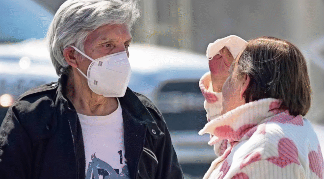 Aumenta venta de cubrebocas y antivirales por sarampión