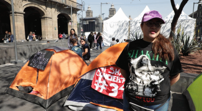 Fanáticos de Shakira llegan con 48 horas de anticipación