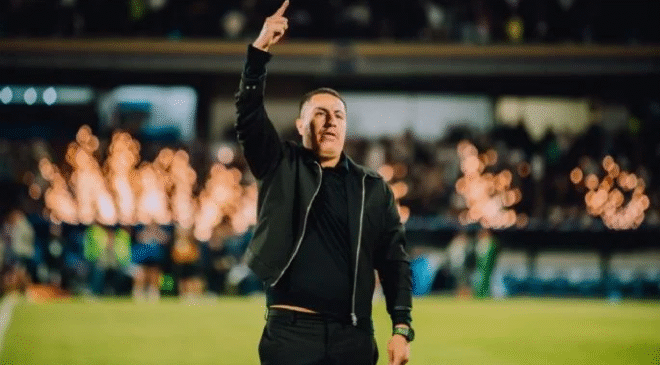 Pumas derrota 1-0 al América con un penalti en tiempo de descuento 