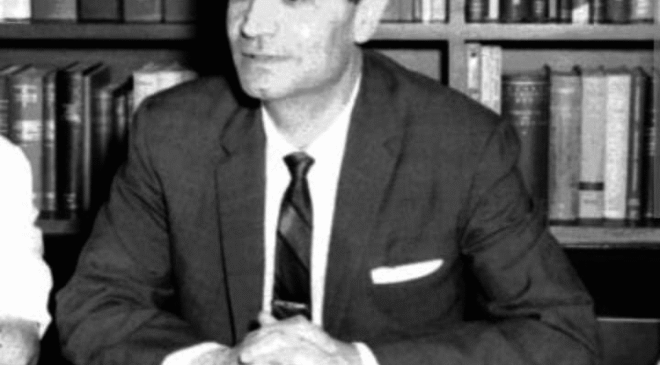 Fueron exhumados los restos del principal impulsor de La Cruz Azul, Don Guillermo Álvarez Macías, que se encontraban en Ciudad Cooperativa, y serán llevados a otro lugar