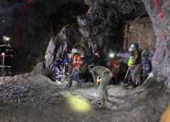 Tras 13 días atrapado, localizan con vida a segundo trabajador de mina Santa Fe en Sinaloa; continúan trabajos de rescate