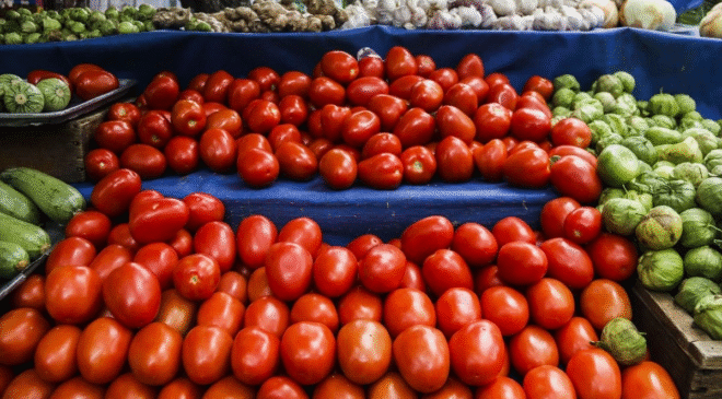 Inflación cobra fuerza en marzo, a 4.59 % anual, pegan alimentos frescos y energía