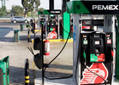 Gobierno de México y gasolineros fijan tope de 28 pesos por litro de diésel
