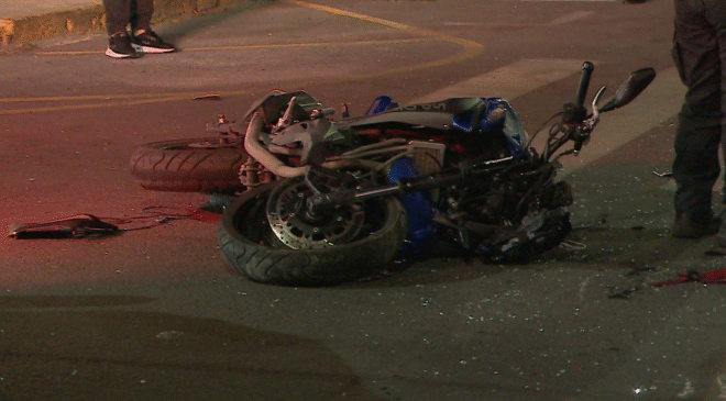Elemento de Seguridad pública sufrió un accidente con su motocicleta en la carretera Juandho-Tlahuelilpan y perdió la vida