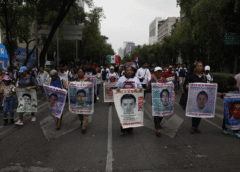 Padres de los 43 acusan estancamiento en investigaciones encabezadas por gobierno federal
