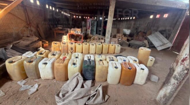 Golpe a huachicoleros; decomisaron elementos mil 400 litros de hidrocarburo en una guarida en Tlaxcoapan