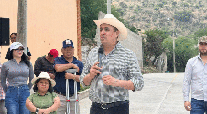 Obras que cambian realidades: Cristhian Martínez atiende zonas rezagadas con agua, luz y pavimento