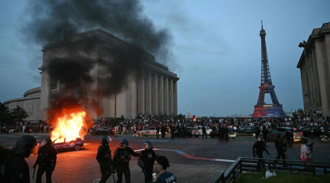 PSG, una celebración violenta: más de 200 heridos y un muerto en París