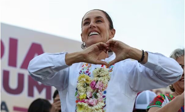 Felicitan a Sheinbaum por su cumpleaños 64; una lideresa mundial, le dicen