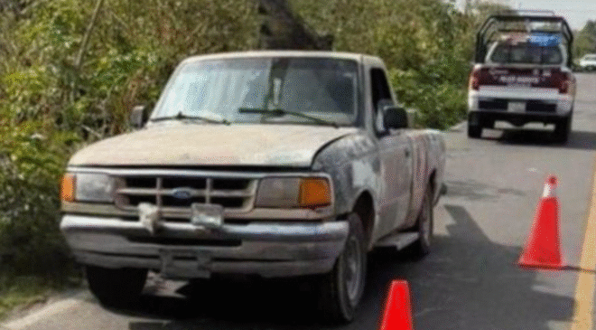 Un hombre se debate entre la vida y la muerte tras ser atacados por dos delincuentes que le robaron su camioneta en la carretera de Xochitlan de las Flores
