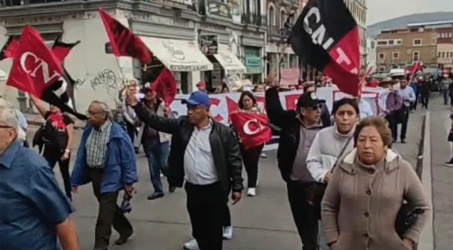 Día 8 de huelga nacional de la CNTE; magisterio ratifica demandas y llama a fortalecer el plantón nacional