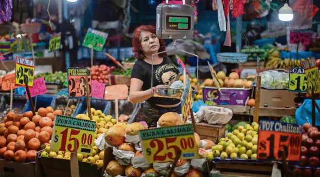 Inflación en México baja más de lo esperado; se ubica por debajo del 4% en mayo