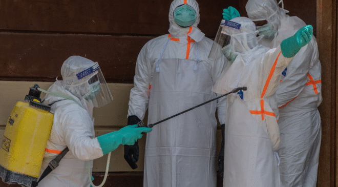 OMS alerta que el brote de ébola «se está expandiendo» en número de casos y en territorios afectados