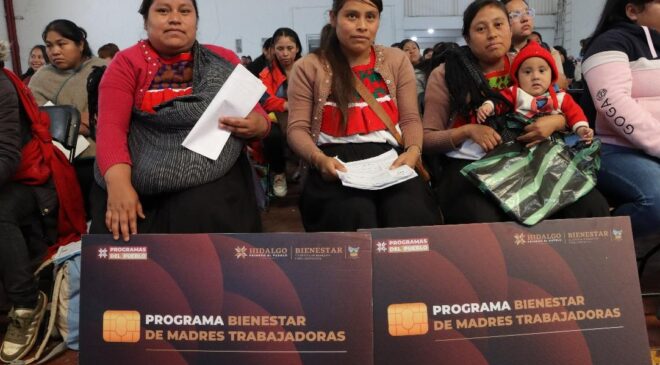 La Secretaría de Bienestar mantiene la entrega de tarjetas de programas sociales