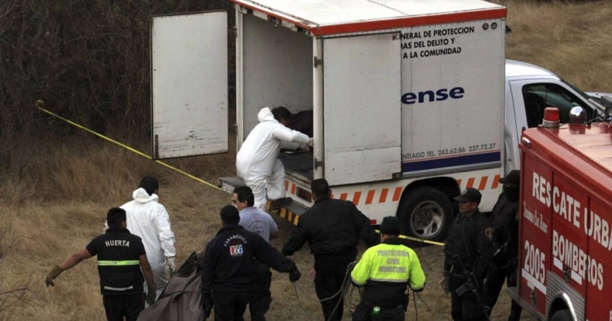 Hallan cinco cuerpos en bolsas sobre la autopista Orizaba-Puebla. Foto: Cuartoscuro