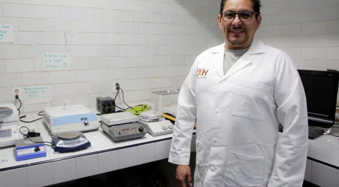 Investigador de la UAEH transforma cáscaras de huevo en suplementos, demostrando el valor real de clasificar la basura y que con infraestructura adecuada y educación ambiental, es posible reutilizar hasta el 95 % del papel y cartón