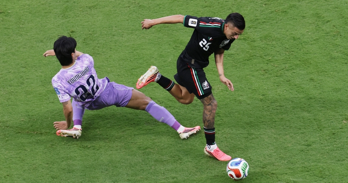 En cuanto al desempeño de Roberto Alvarado, el mediocampista de Chivas fue pieza clave de las jugadas de peligro (REUTERS/Amanda Perobelli)