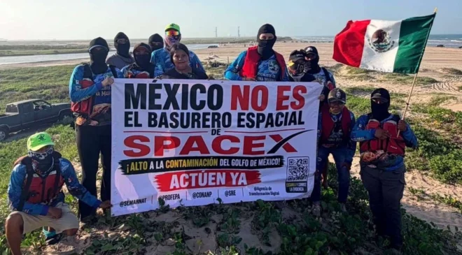 “México no es el basurero de SpaceX”; activistas protestan contra desechos espaciales en playas nacionales… y Bárcena responde