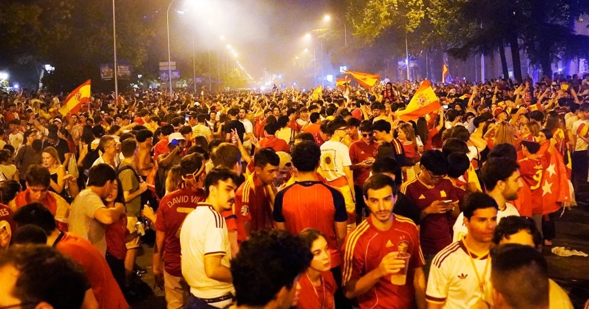 Festejos del Mundial Terminan en Tragedia por Derrumbe de Fuente en Salamanca