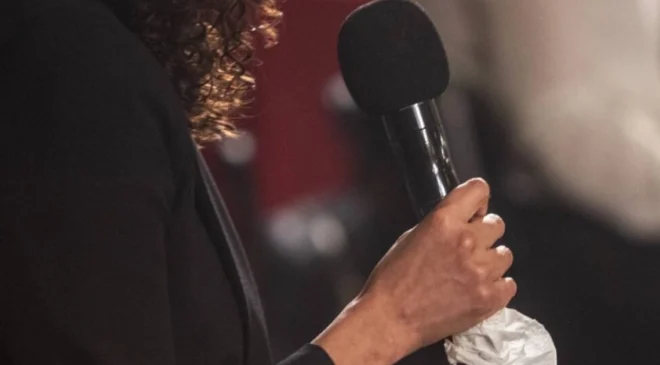 Morena y oposición chocan por propuesta sobre derechos de las audiencias