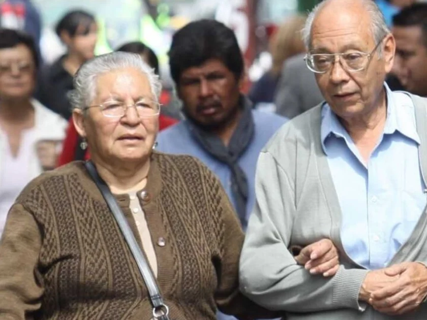 Pensiones bajo la Ley 73 de IMSS se terminarán. Foto: Cuartoscuro