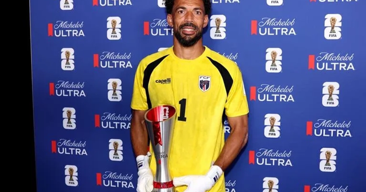 Vozinha se llevó el premio al jugador del partido tras el 0-0 contra España