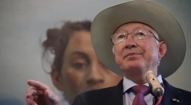 Ken Salazar afirma que no “mintió” sobre captura de ‘El Mayo’; “no era nuestro avión ni nuestra operación”