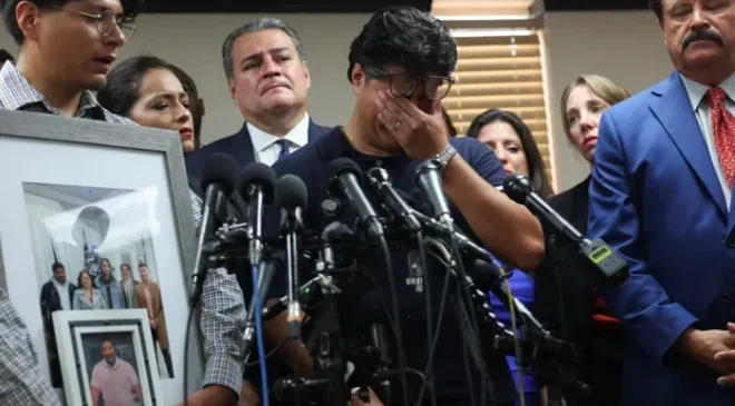 ‘No merecía morir; solo quería llegar al trabajo’: hijo de mexicano asesinado por ICE en Houston