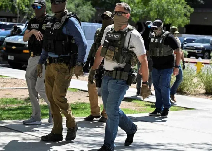 SRE podría iniciar acciones contra agentes. Foto: Reuters