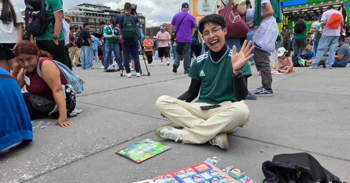 Miles de aficionados en el intercambio masivo del Zócalo | Foto: Uno TV