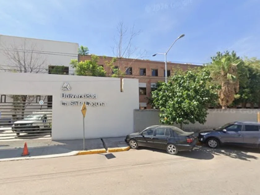 En el primer día de clases ocurrió la agresión en la prestigiosa universidad que calificó el hecho como aislado Foto: Maps