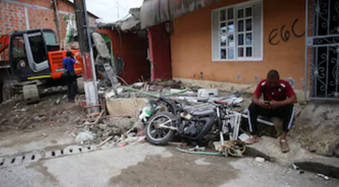 Mientras la maquinaria retira los escombros, las esperanzas de encontrar supervivientes del terremoto en Colombia se desvanecen