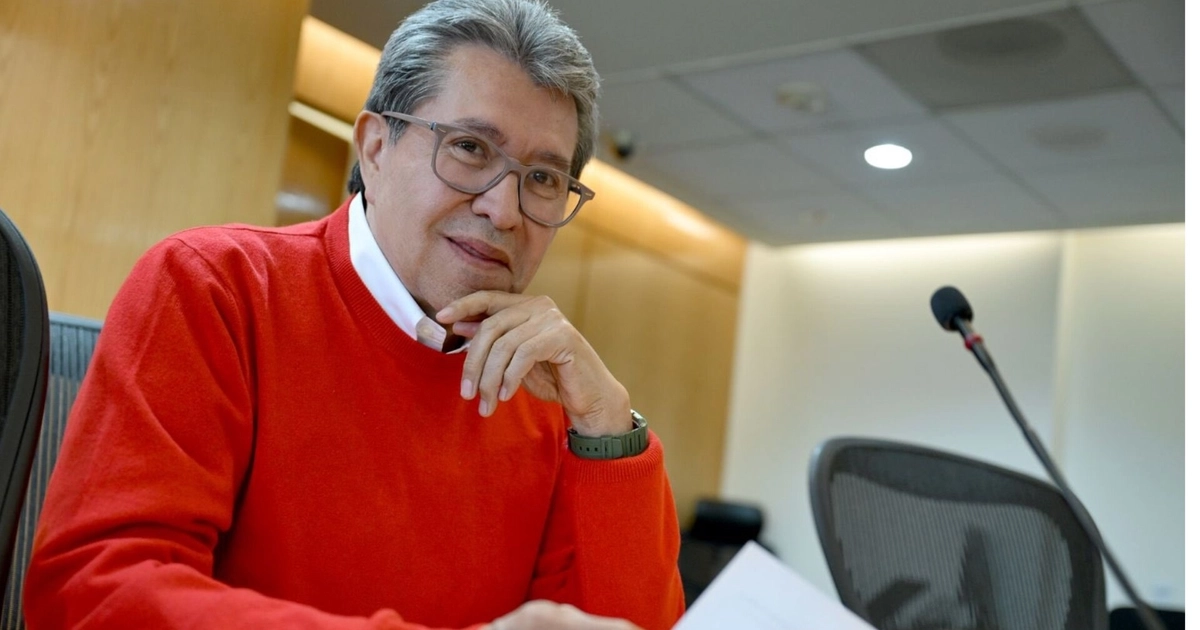 Ricardo Monreal llamó a un acuerdo entre ministros para que elijan a su presidente, y reconoció la contradicción en la ley.