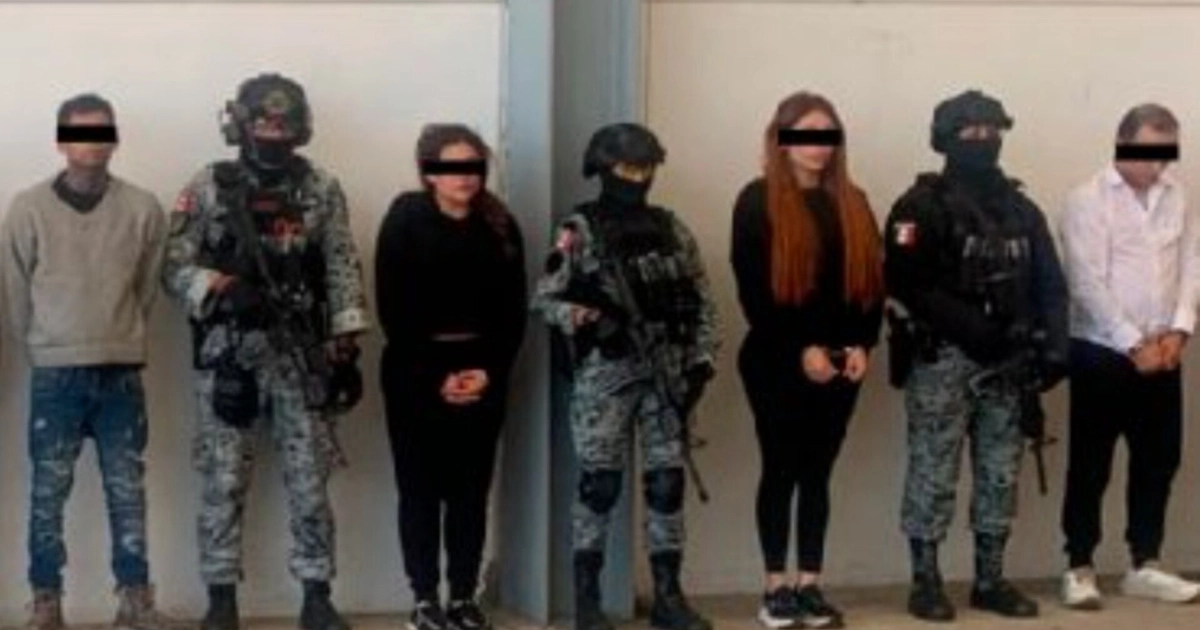 La hija Lourdes y su presunta pareja del Tío Lako fueron capturadas junto a colaboradores del líder del Cártel Jalisco Nueva Generación Foto: FGR