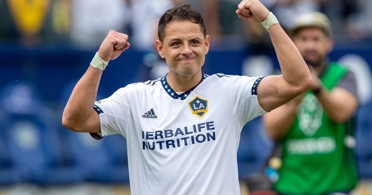 Chicharito habla sobre su divorcio con Sarah Kohan. (AP Foto/Alex Gallardo, Archivo)