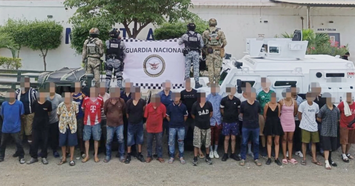 La detención derivó de un operativo interinstitucional en la zona serrana de Mazatlán. Crédito: SSP Sinaloa