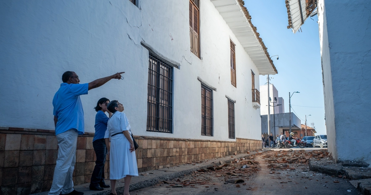 Afectaciones por el temblor en el centro de Cali.