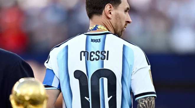 Lionel Messi anunció su retiro de la selección argentina