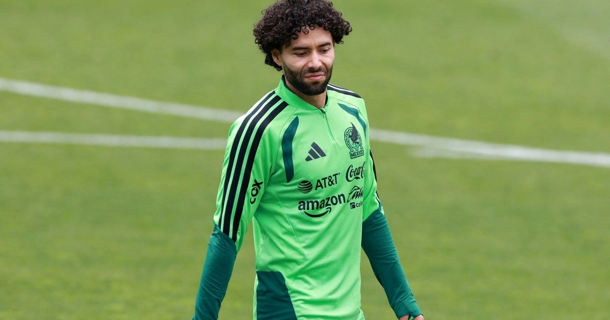 César Huerta está en búsqueda de un club tras no entrar en planes del Anderlecht (REUTERS/Henry Romero)