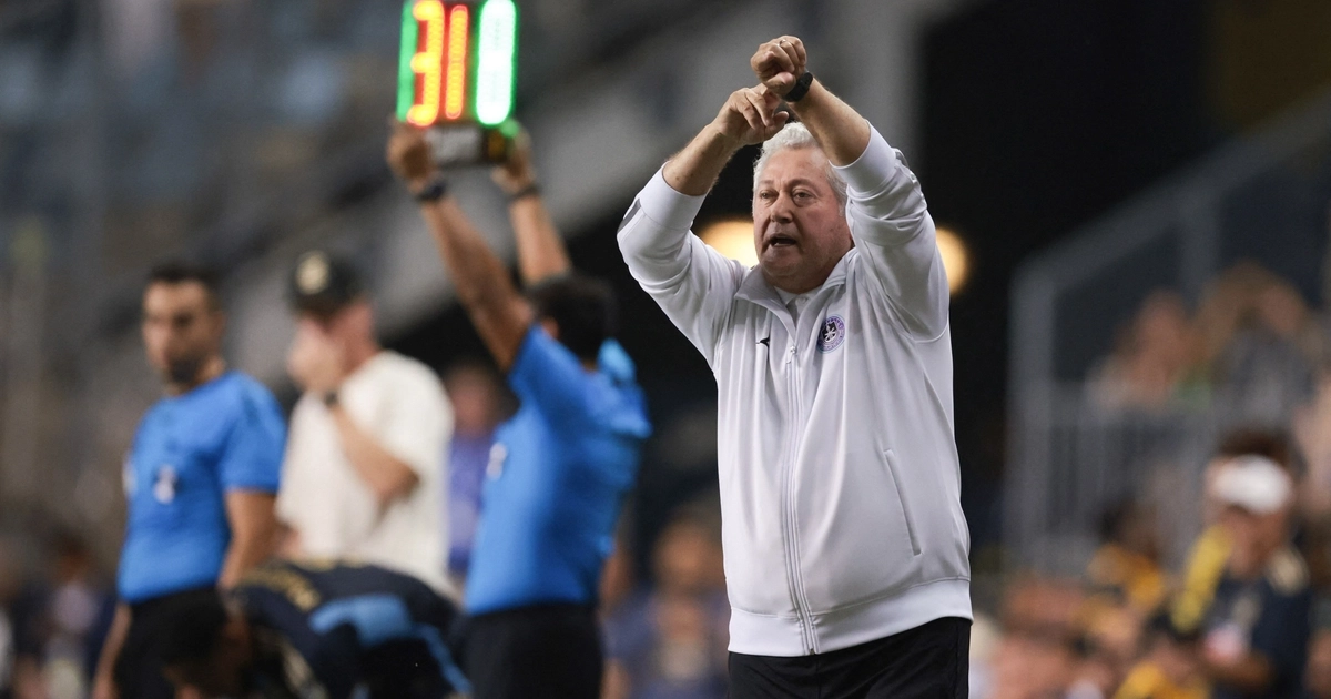 Una de las habilidades del técnico es poner orden en el terreno de juego. (Crédito: Vincent Carchietta-USA TODAY Sports)