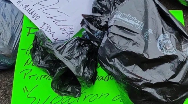 Terrorífico hallazgo: Abandonan bolsas con restos humanos y narcomensajes
