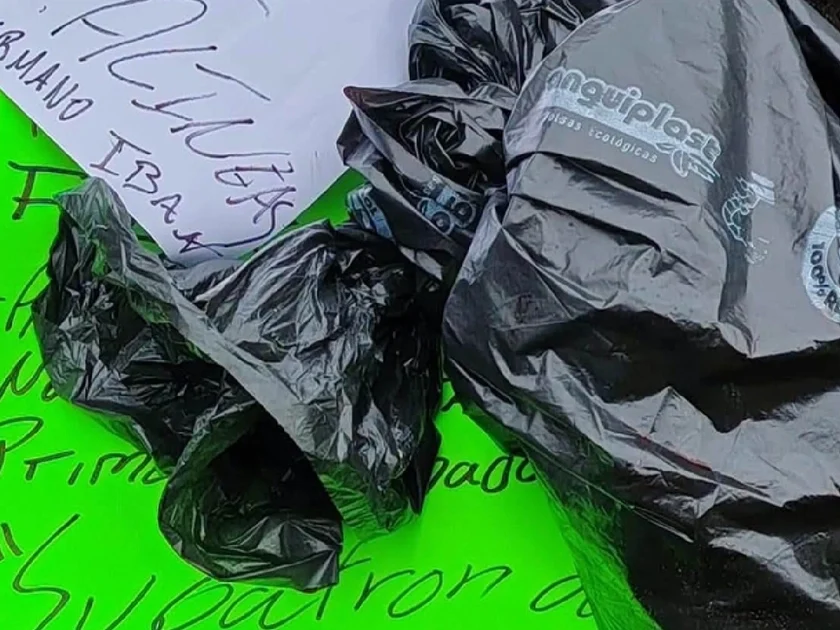 Restos humanos en calles de Cuautitlán Izcalli con un narcomensaje (especial)