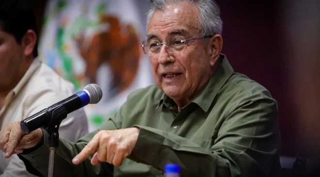 Rocha Moya desafía a EEUU y retoma el gobierno de Sinaloa tras ser vinculado con Los Chapitos