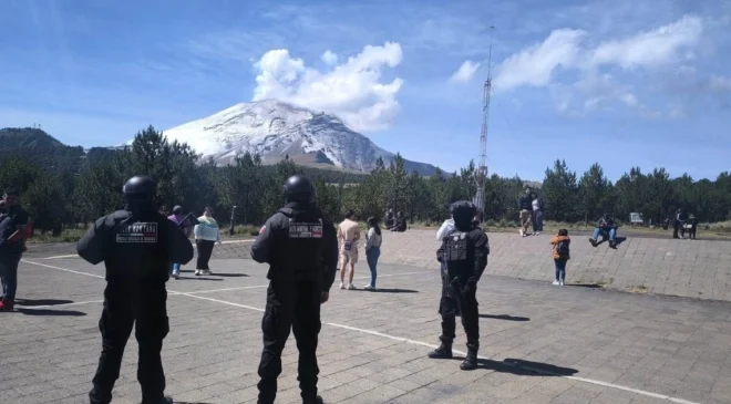 Popocatépetl registra 55 exhalaciones con ceniza y vapor en las últimas 24 horas