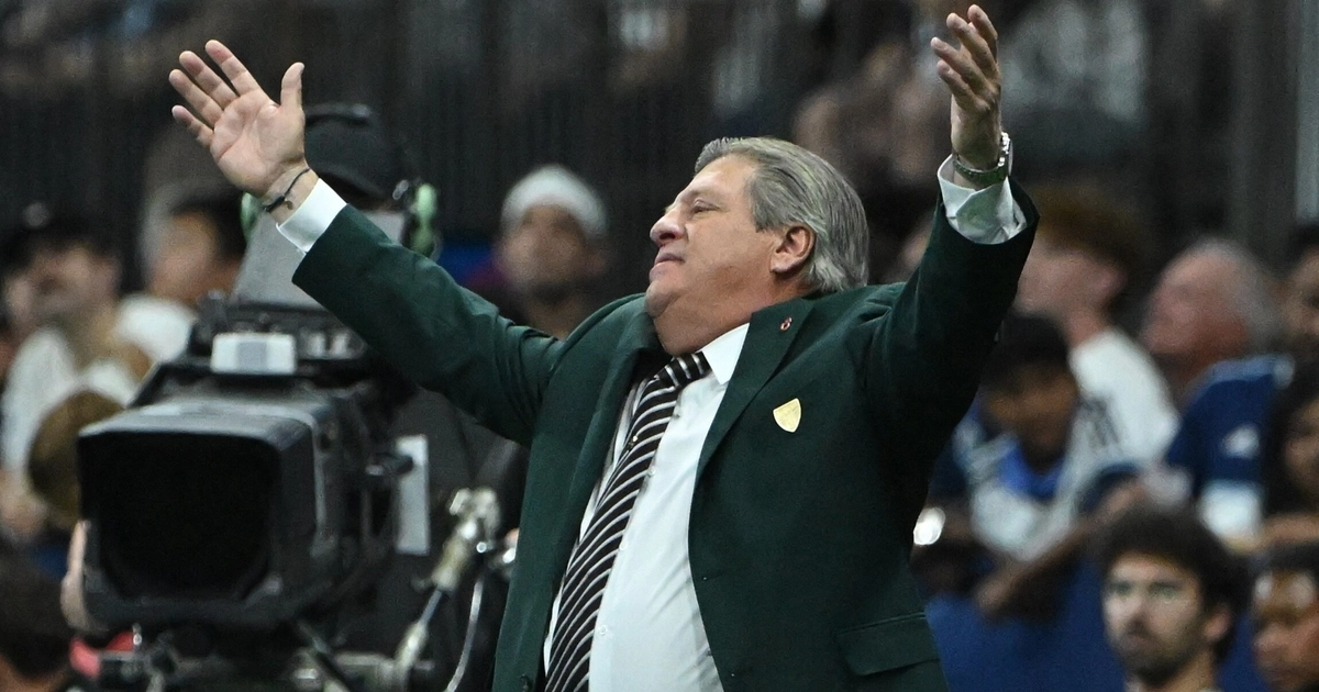 Miguel Herrera recibe duro castigo por criticar al arbitraje de la Leagues Cup (Simon Fearn-Imagn Images)