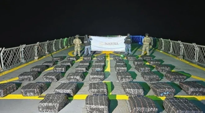 Aseguran segunda narcolancha y más de una tonelada de cocaína; hay seis detenidos
