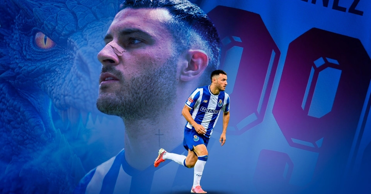 Santiago Gimenez fue presentado de manera oficial con el Porto (Jesús Avilés | Infobae)
