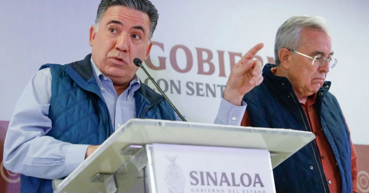 El senador de Morena por Sinaloa publicó una fotografía de un libro de Séneca con una cita sobre la rectitud. (FOTO: JOSÉ BETANZOS ZÁRATE/CUARTOSCURO COM)